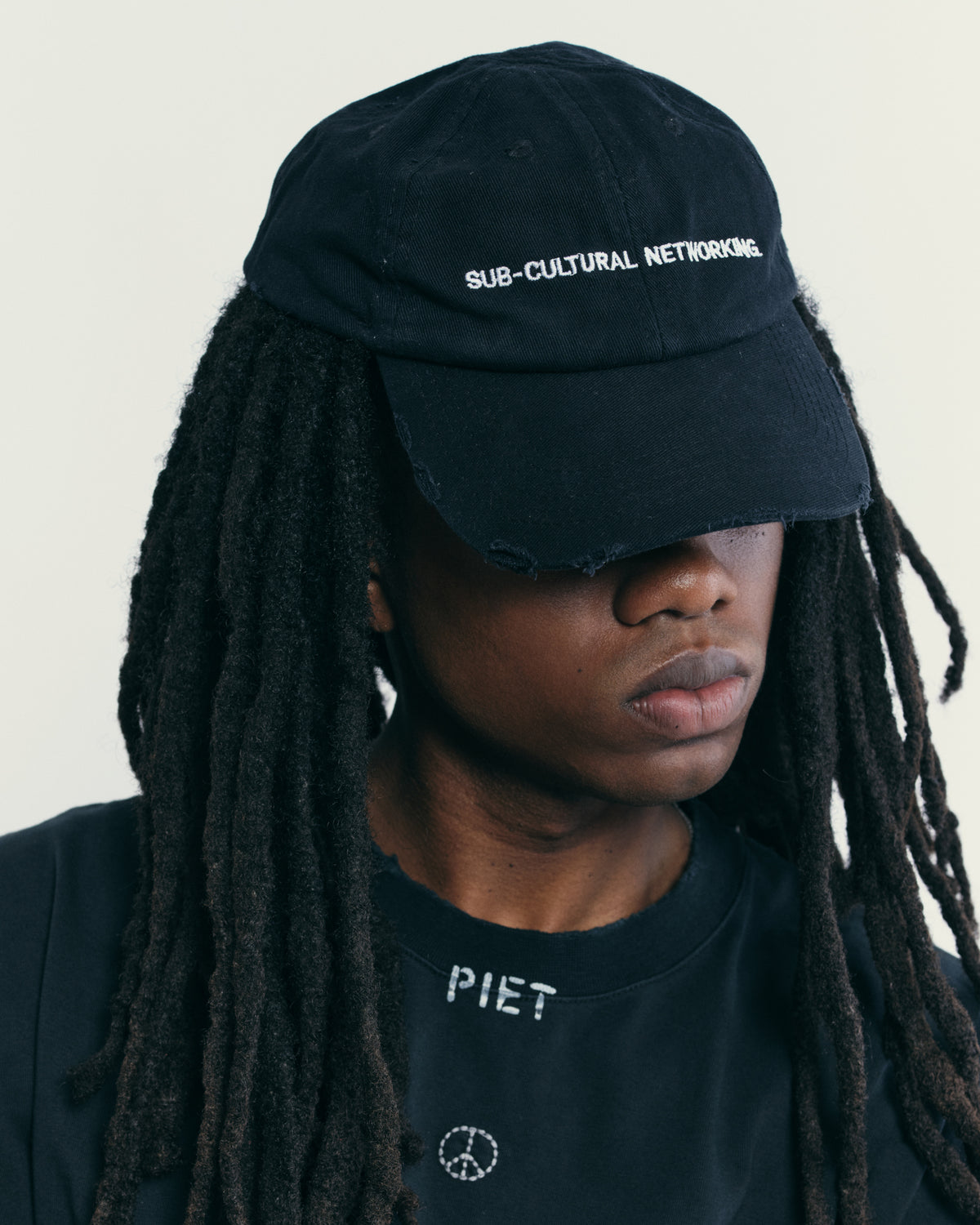 Boné PIET Sub-Cultural Networking