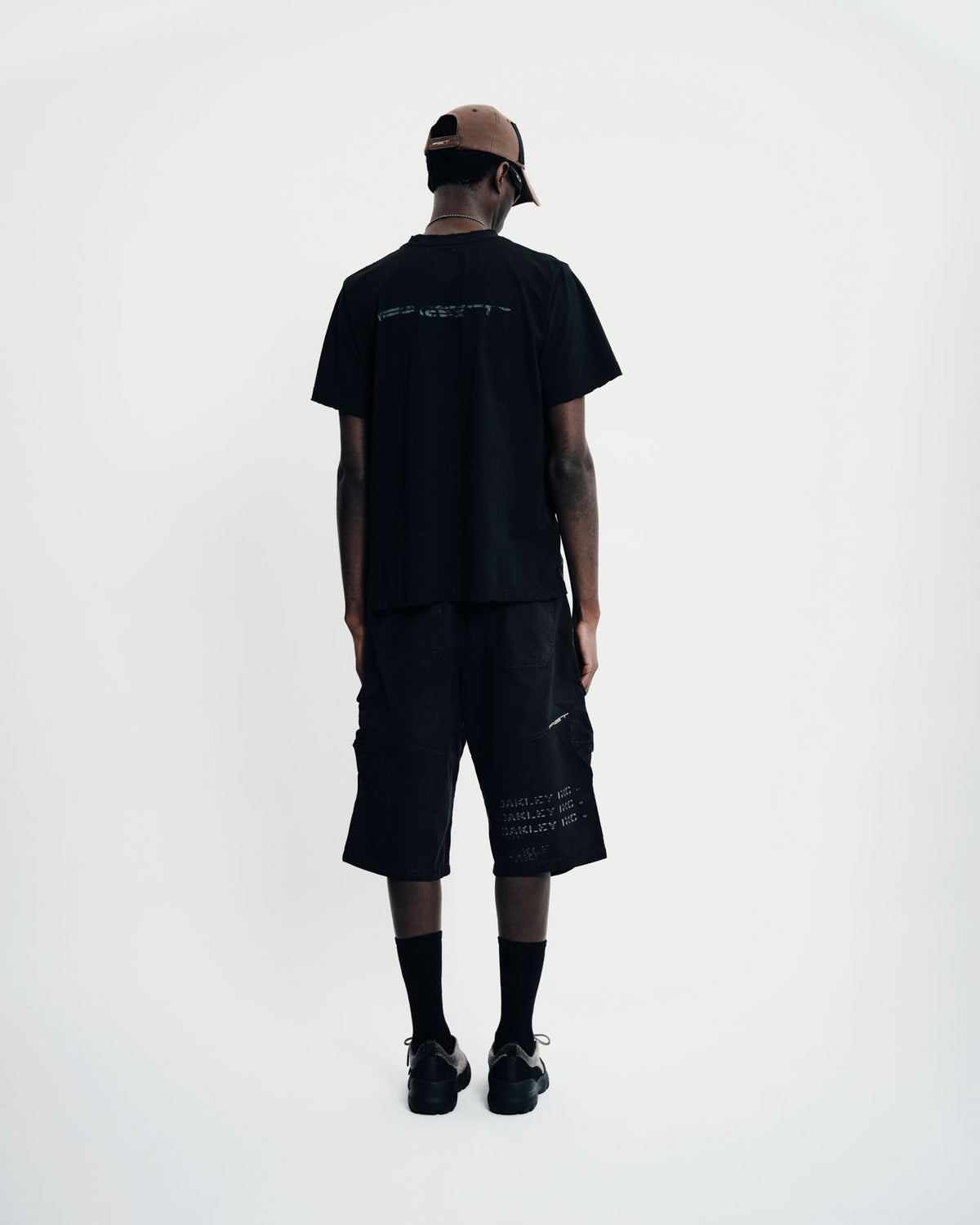 Camiseta Piet + Oakley Manifest  - Vintage Black